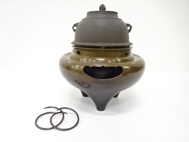  未使用品　風炉師　金谷浄雲　釜師　伊藤宝斎造　唐銅　朝鮮風炉